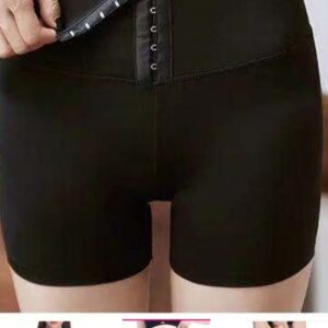 Panty court gainant noir