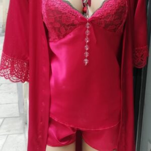 Ensemble satin rouge dentelle